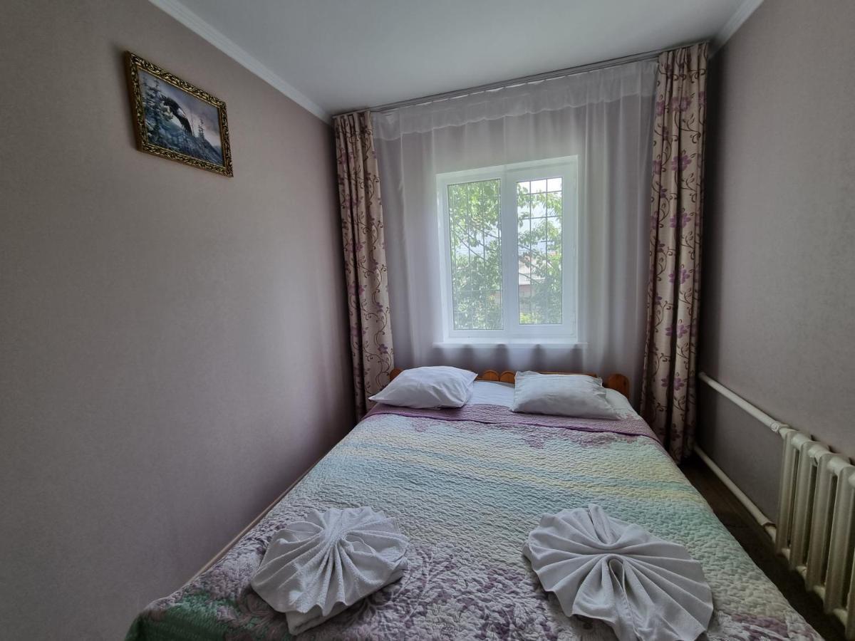 Guest House Moryachka Bosteri Exterior photo